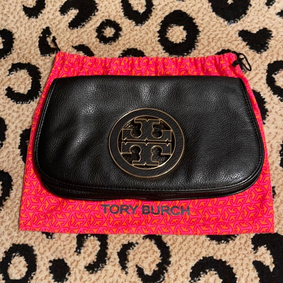 Tory Burch Amanda Convertible Cross Body/Clutch - Picture 1 of 6